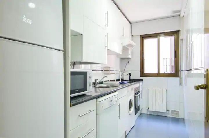 Bright & Spacious- City Center- 2Rooms-2Bathrooms Madrid Luaran gambar