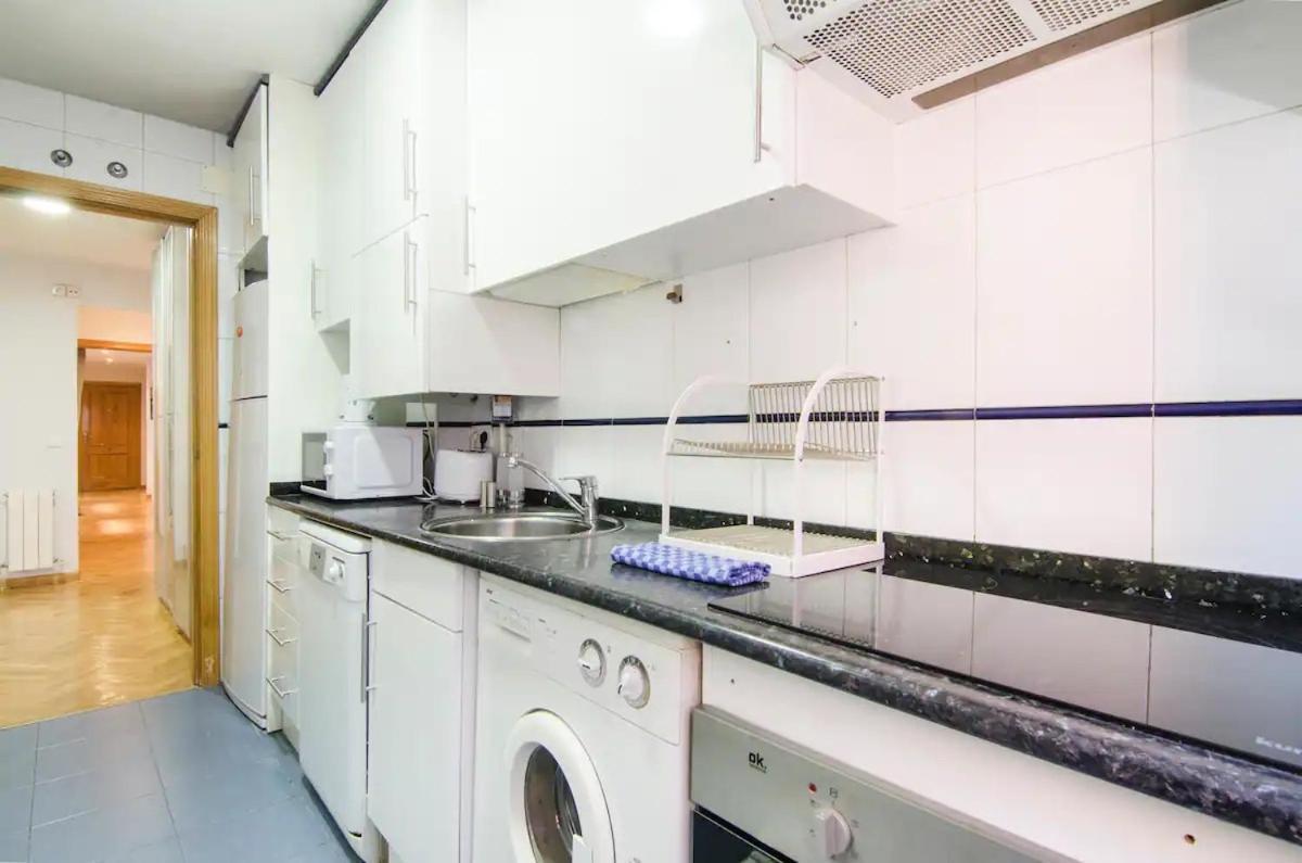 Bright & Spacious- City Center- 2Rooms-2Bathrooms Madrid Luaran gambar