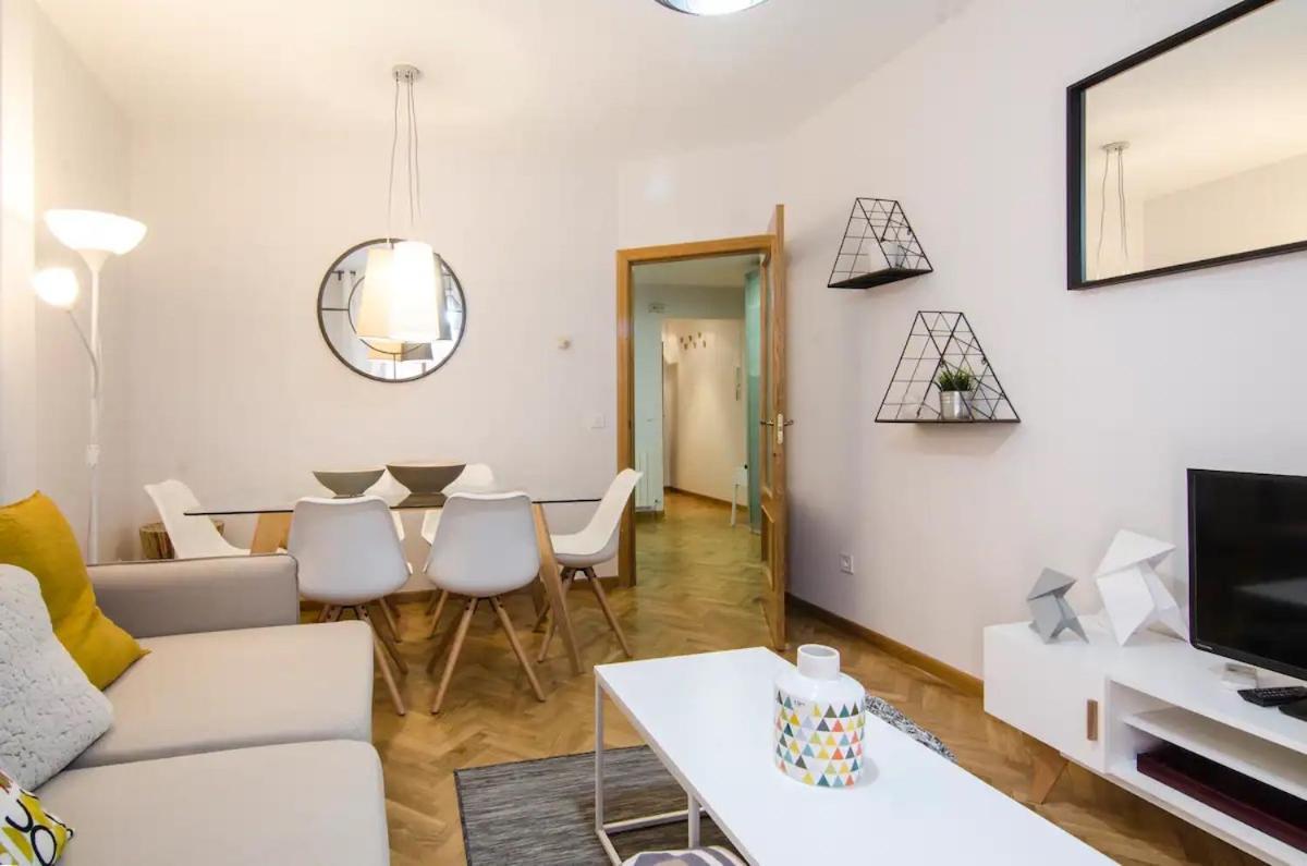 Bright & Spacious- City Center- 2Rooms-2Bathrooms Madrid Luaran gambar