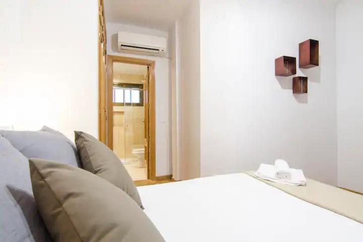 Bright & Spacious- City Center- 2Rooms-2Bathrooms Madrid Luaran gambar