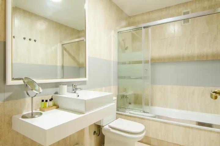 Bright & Spacious- City Center- 2Rooms-2Bathrooms Madrid Luaran gambar