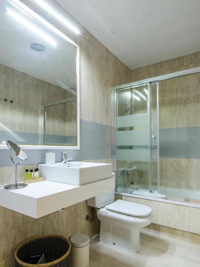 Bright & Spacious- City Center- 2Rooms-2Bathrooms Madrid Luaran gambar